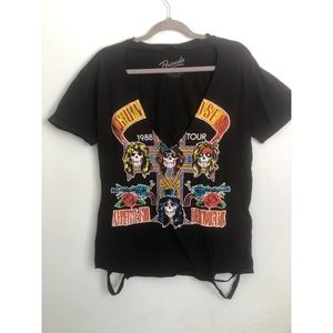 Vintage distressed Guns & Roses Choker T-shirt